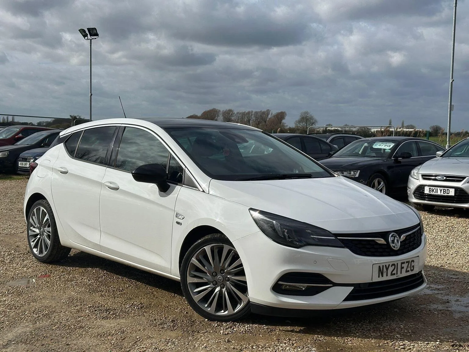 2021 Vauxhall Astra 1.5 Turbo D Griffin Edition Euro 6 (s/s) 5dr