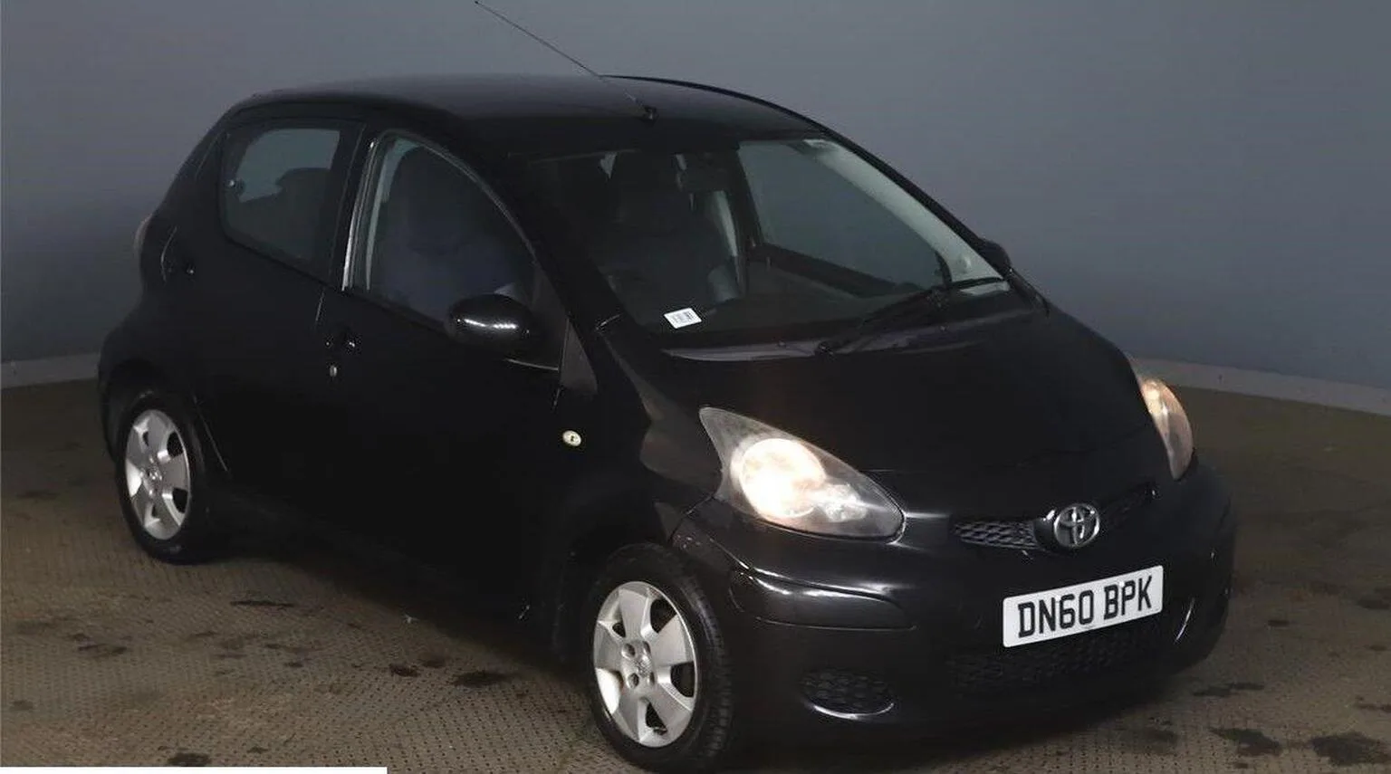 2010 Toyota Aygo 1.0 VVT-i Black Euro 4 5dr (AC)