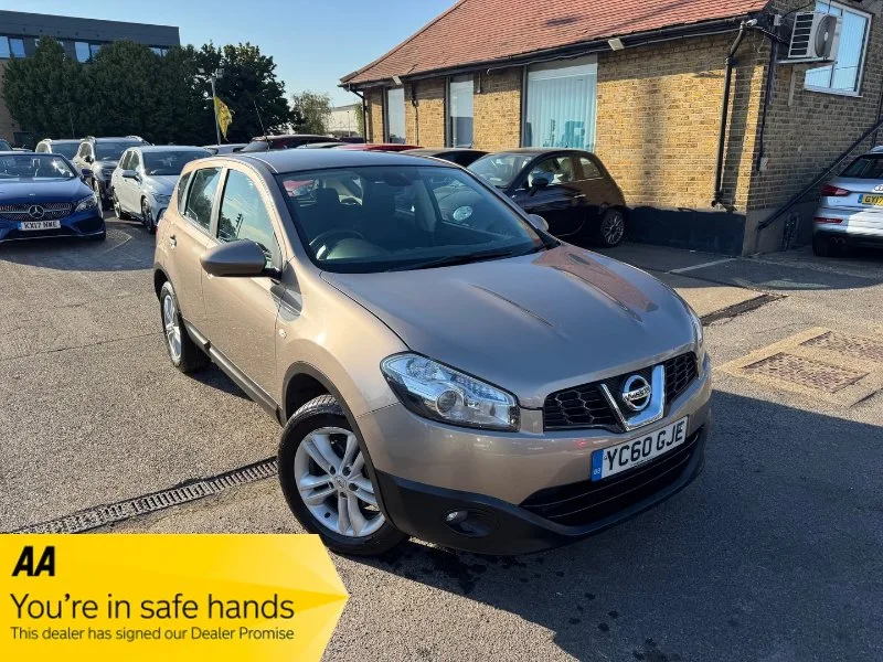 2010 Nissan Qashqai 2.0 Acenta SUV 5dr Petrol CVT 2WD Euro 5 (140 ps)