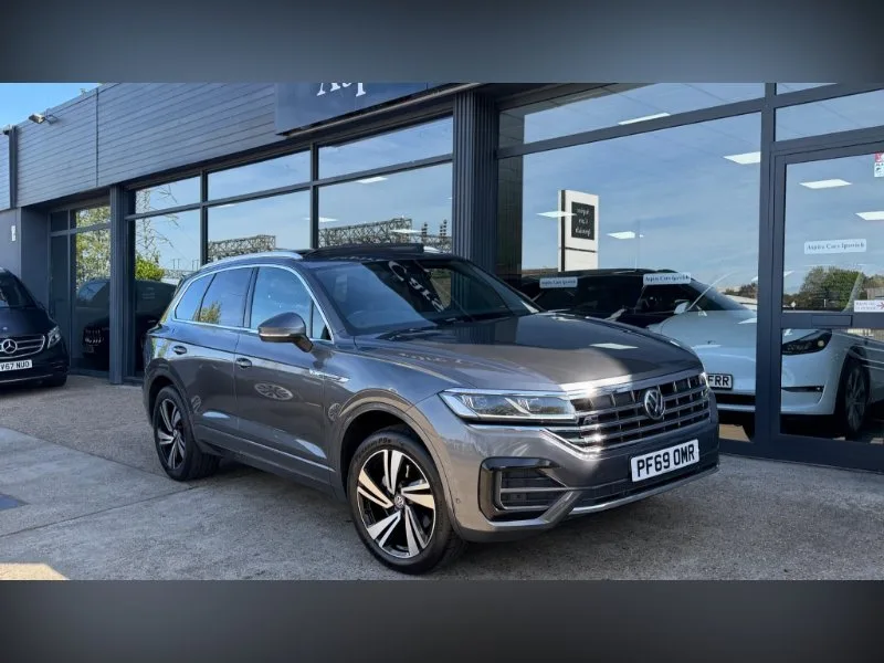 2019 Volkswagen Touareg 3.0 TDI V6 R-Line Tech Tiptronic 4Motion Euro 6 (s/s) 5dr