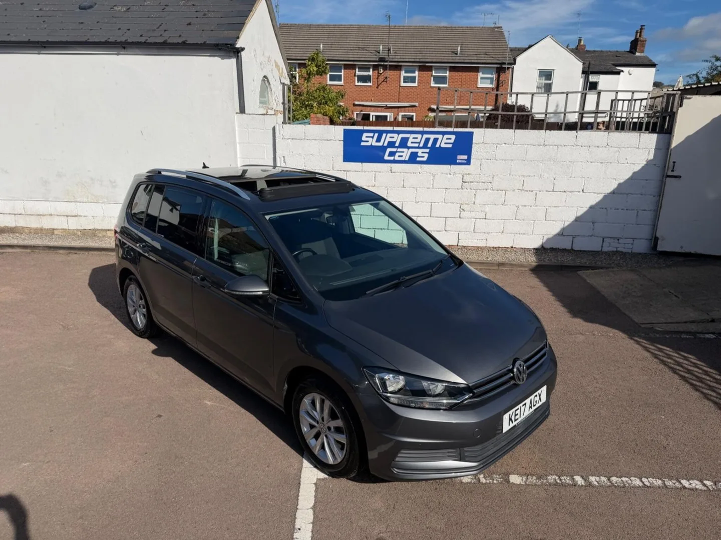 2017 Volkswagen Touran 1.6 TDI BlueMotion Tech SE Family DSG Euro 6 (s/s) 5dr