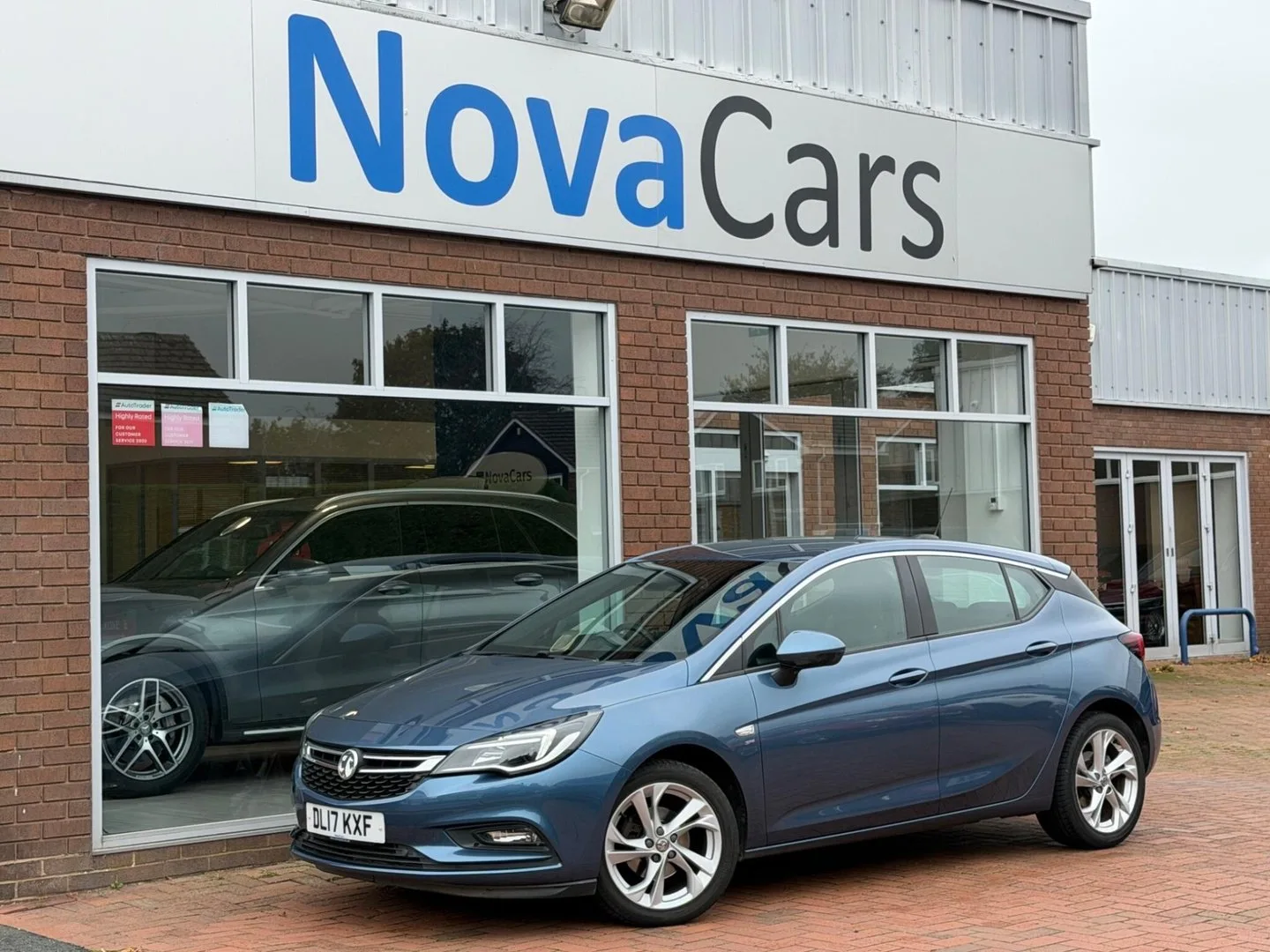 2017 Vauxhall Astra 1.4i Turbo SRi Auto Euro 6 (s/s) 5dr