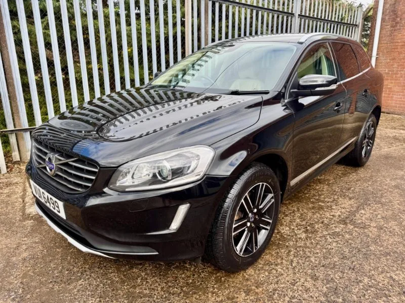 2015 Volvo XC60 2.4 D5 SE Lux Nav AWD Euro 6 (s/s) 5dr