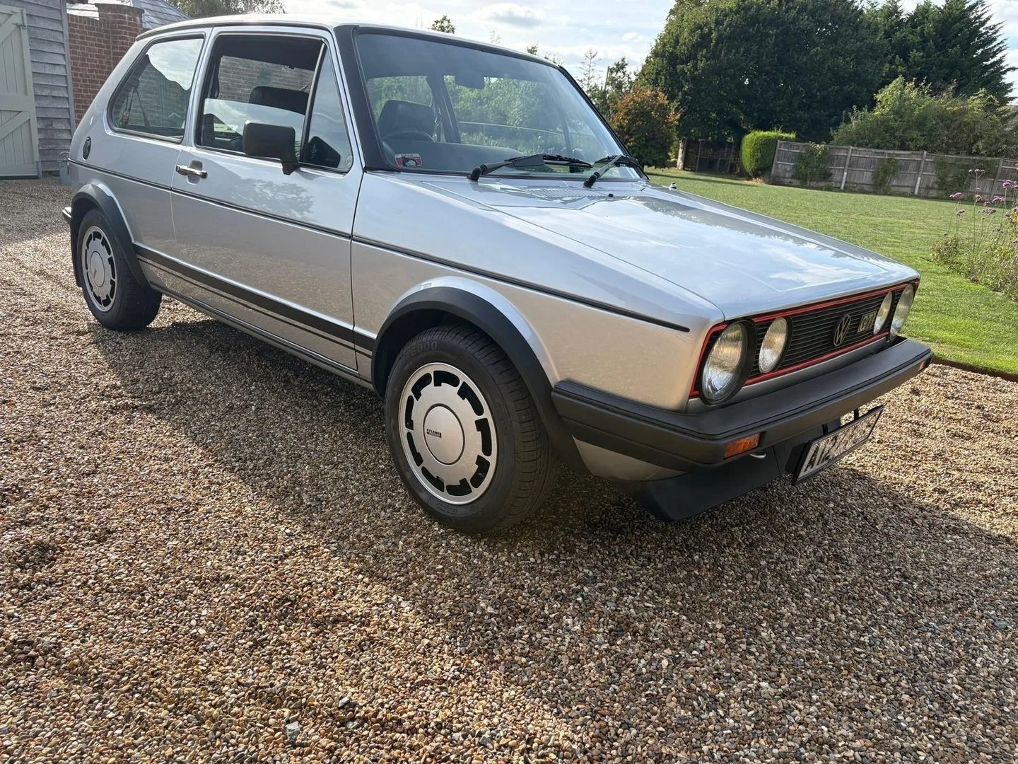 Volkswagen Golf 1983 (A) 1.8 16v GTI Hatchback 3dr Petrol Manual (139 bhp)