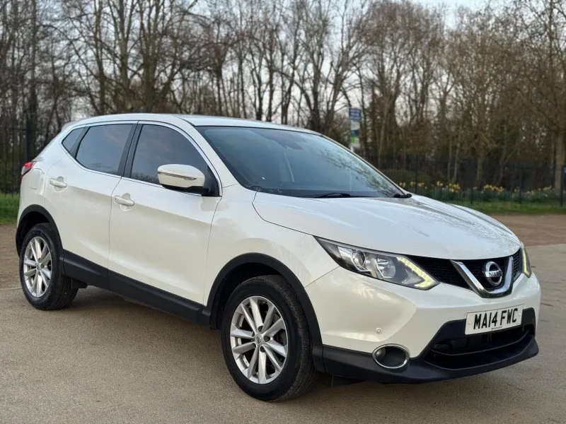 2014 Nissan Qashqai 1.2 DIG-T Acenta 2WD Euro 5 (s/s) 5dr