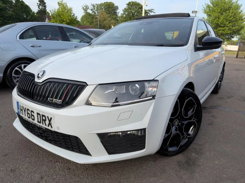 2016 Skoda Octavia 2.0 TSI vRS 230 Hatchback 5dr Petrol DSG Euro 6 (s/s) (230 ps)
