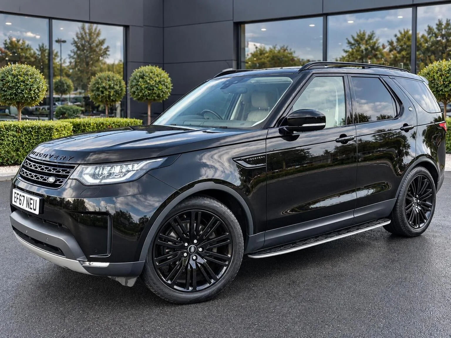 2017 Land Rover Discovery 2.0 SD4 HSE Luxury Auto 4WD Euro 6 (s/s) 5dr