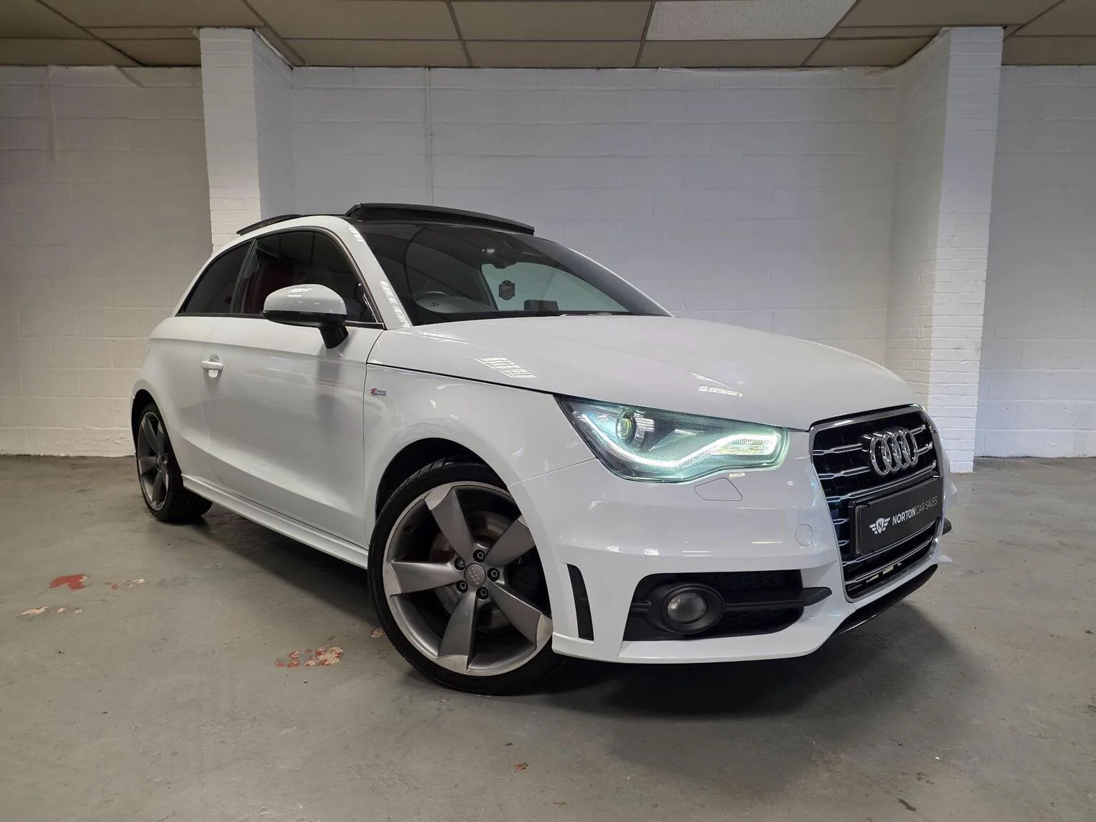 2014 Audi A1 2.0 TDI Black Edition Euro 5 (s/s) 3dr