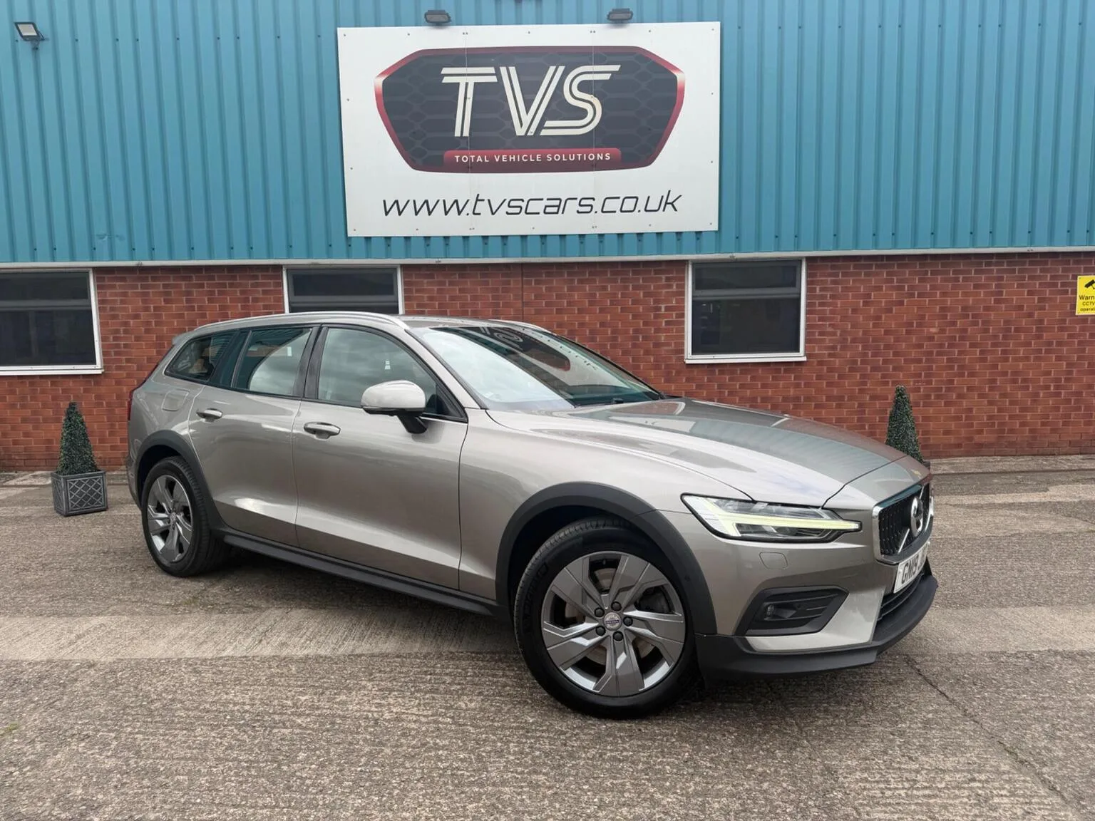 2019 Volvo V60 Cross Country 2.0 T5 Plus Auto AWD Euro 6 (s/s) 5dr
