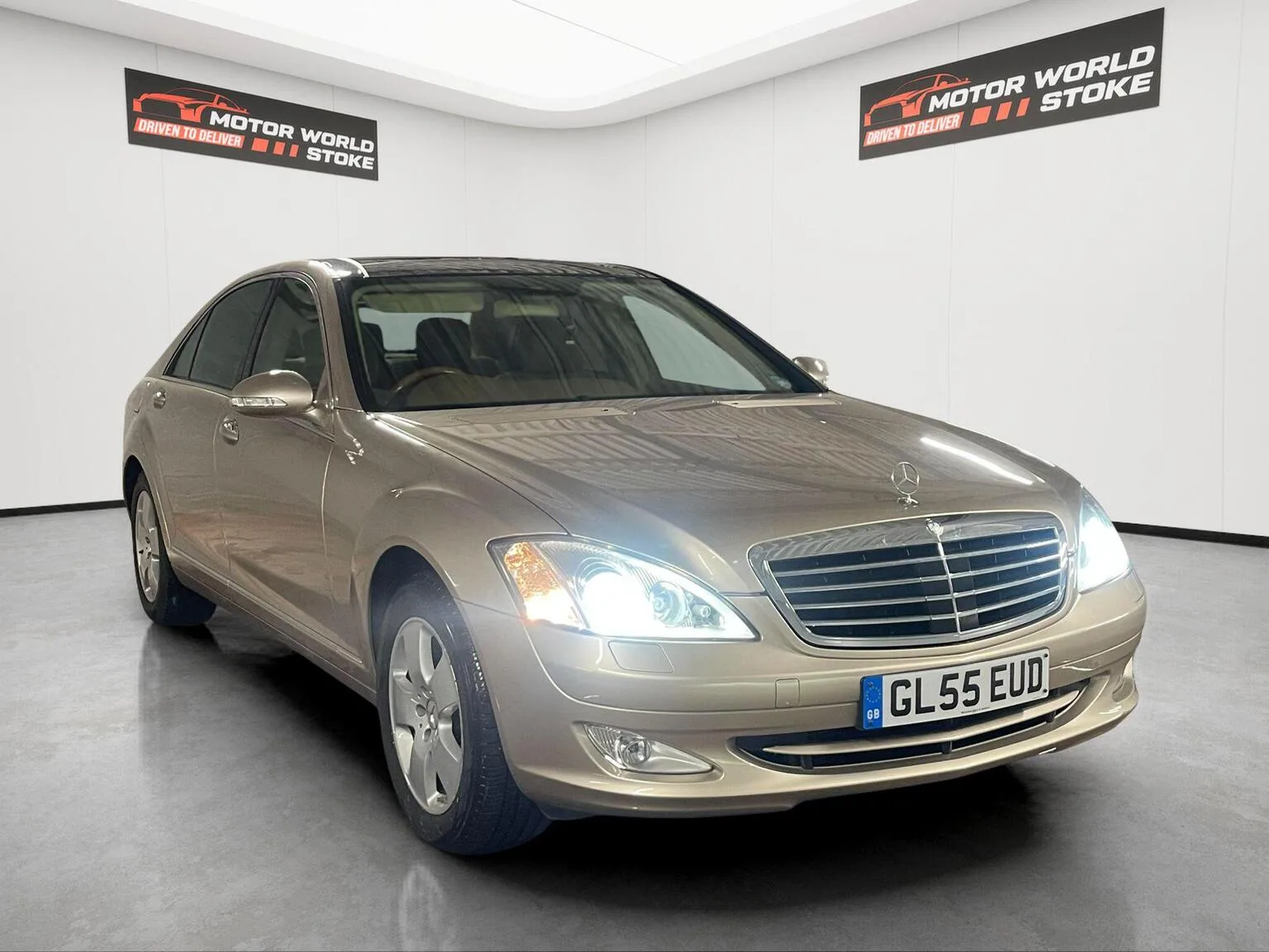2006 Mercedes-Benz S Class 5.5 S500L V8 7G-Tronic 4dr