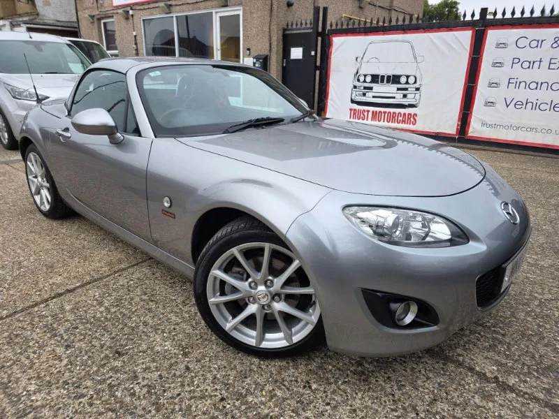 2011 Mazda MX-5 2.0i Miyako Roadster Euro 4 2dr