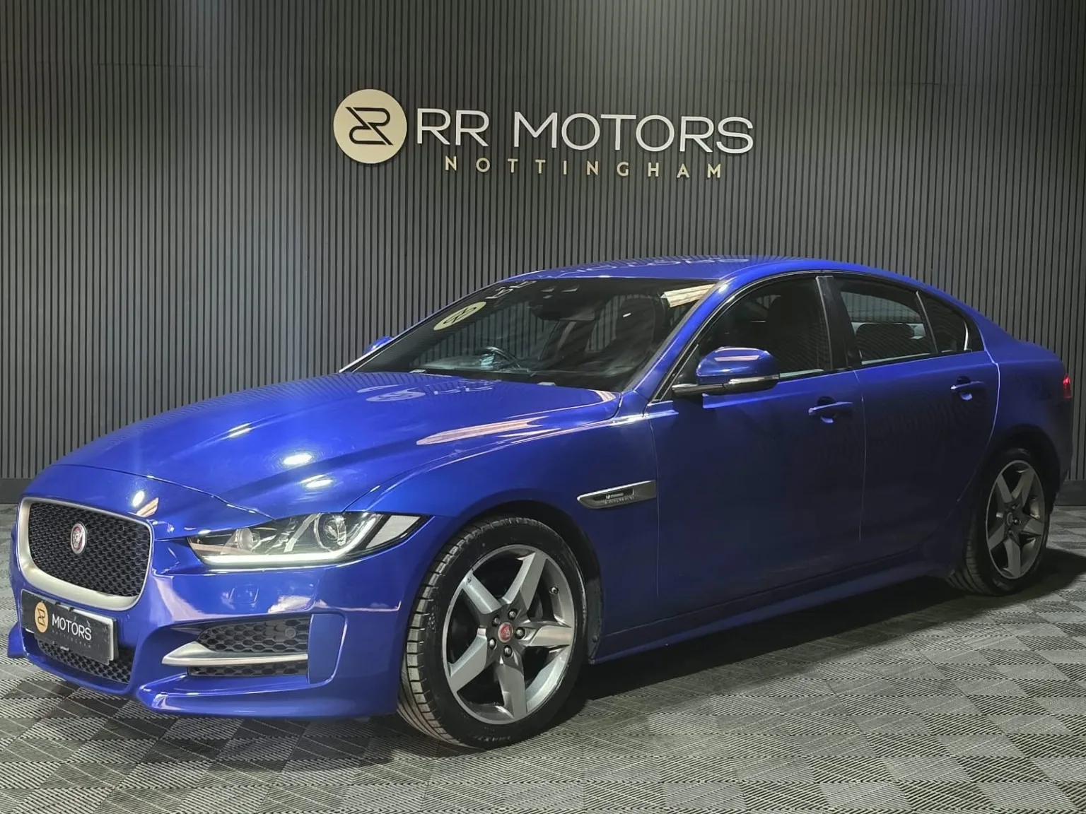 2017 Jaguar Xe 2.0 d R-Sport