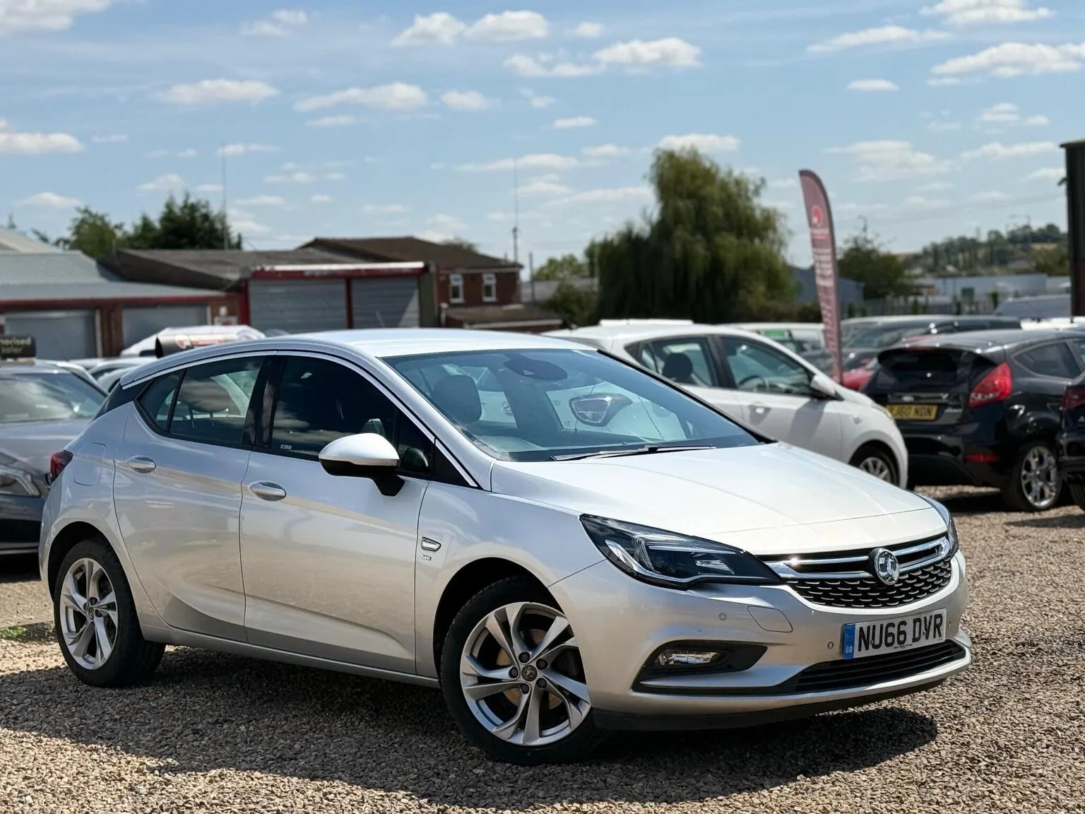 2016 Vauxhall Astra 1.4i Turbo SRi Nav Auto Euro 6 (s/s) 5dr