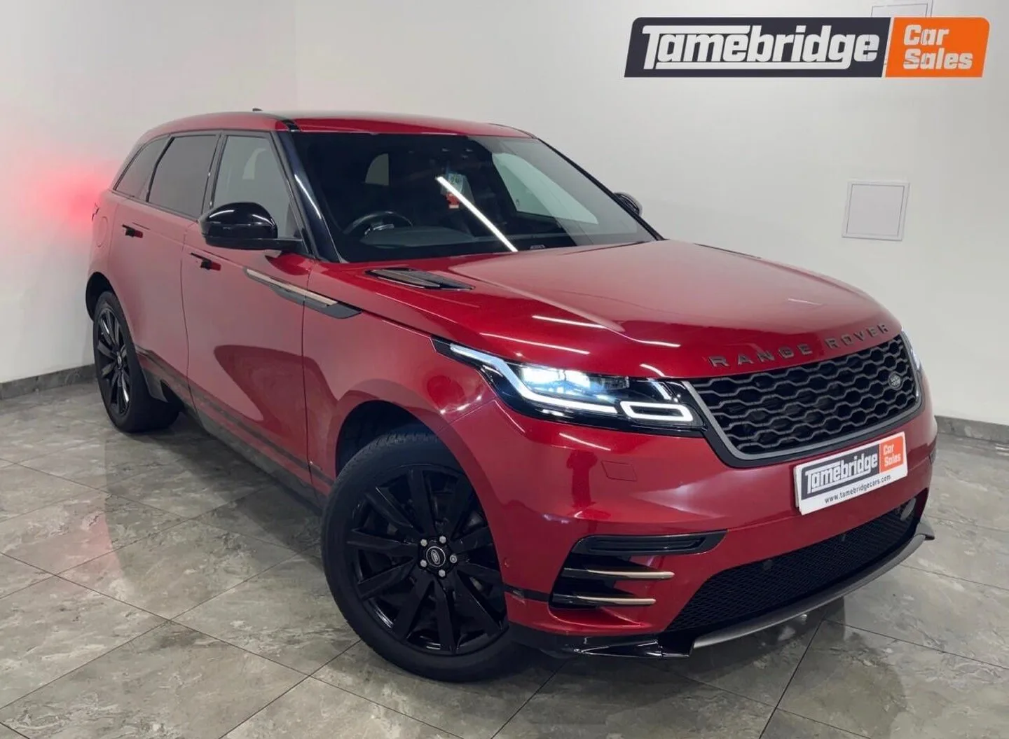 2019 Land Rover Range Rover Velar 2.0 D240 R-Dynamic HSE SUV 5dr Diesel Auto 4WD Euro 6 (s/s) (240 ps)