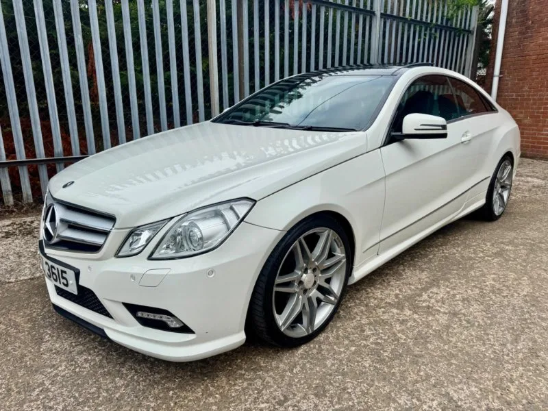 2010 Mercedes-Benz E Class 3.0 E350 CDI V6 BlueEfficiency Sport G-Tronic Euro 5 2dr