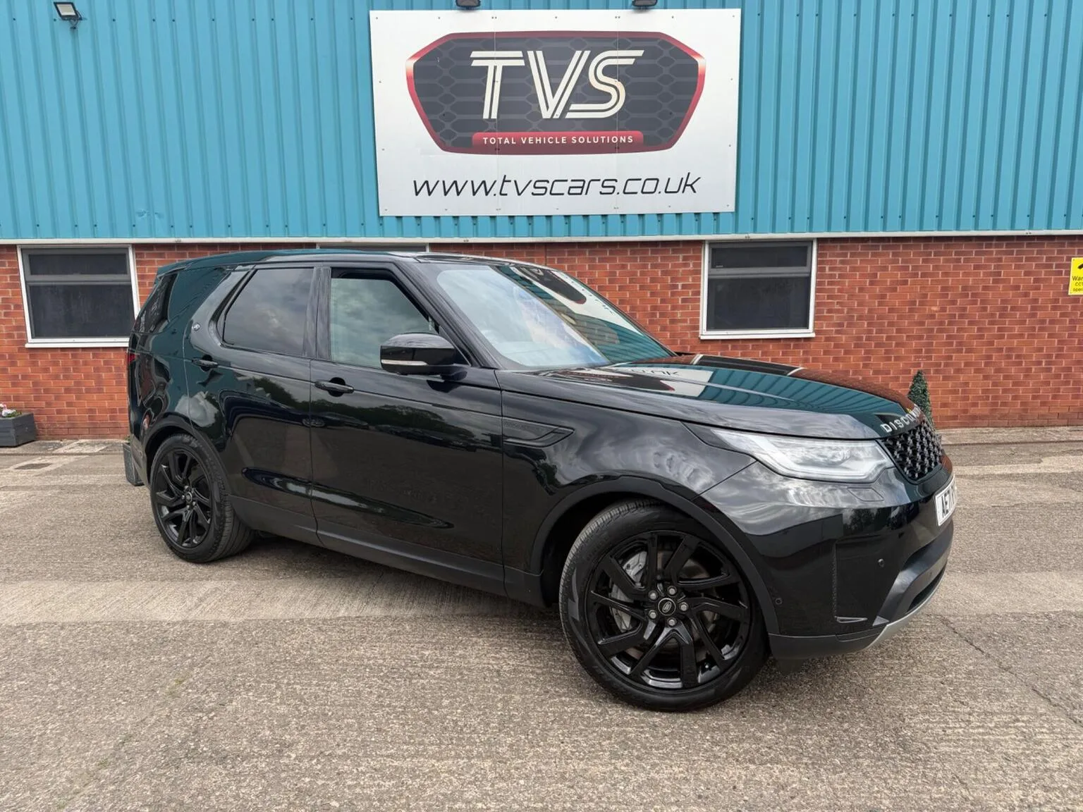 2021 Land Rover Discovery 3.0 D300 MHEV HSE Auto 4WD Euro 6 (s/s) 5dr