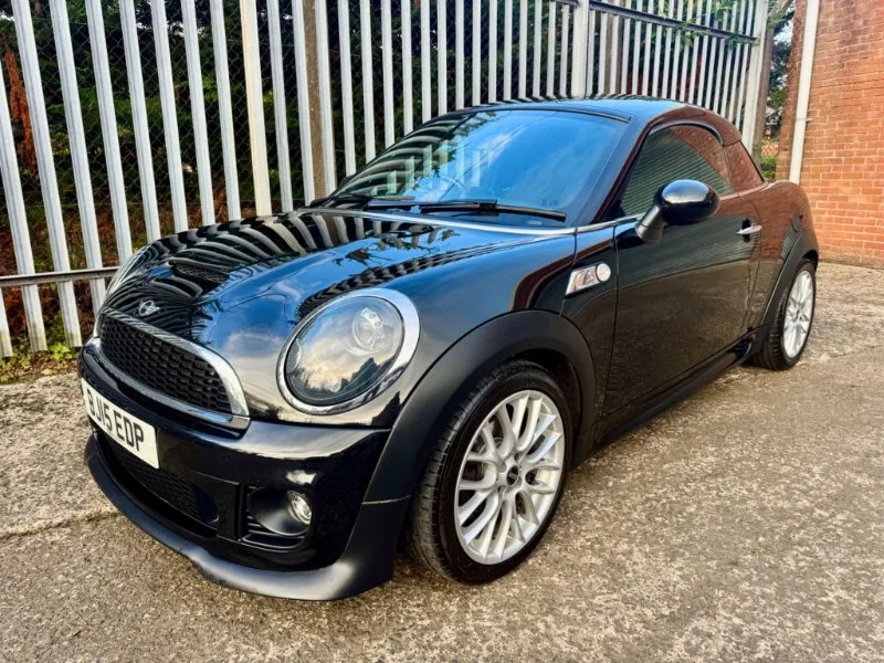 2015 MINI Coupe 2.0 Cooper SD Euro 5 (s/s) 2dr