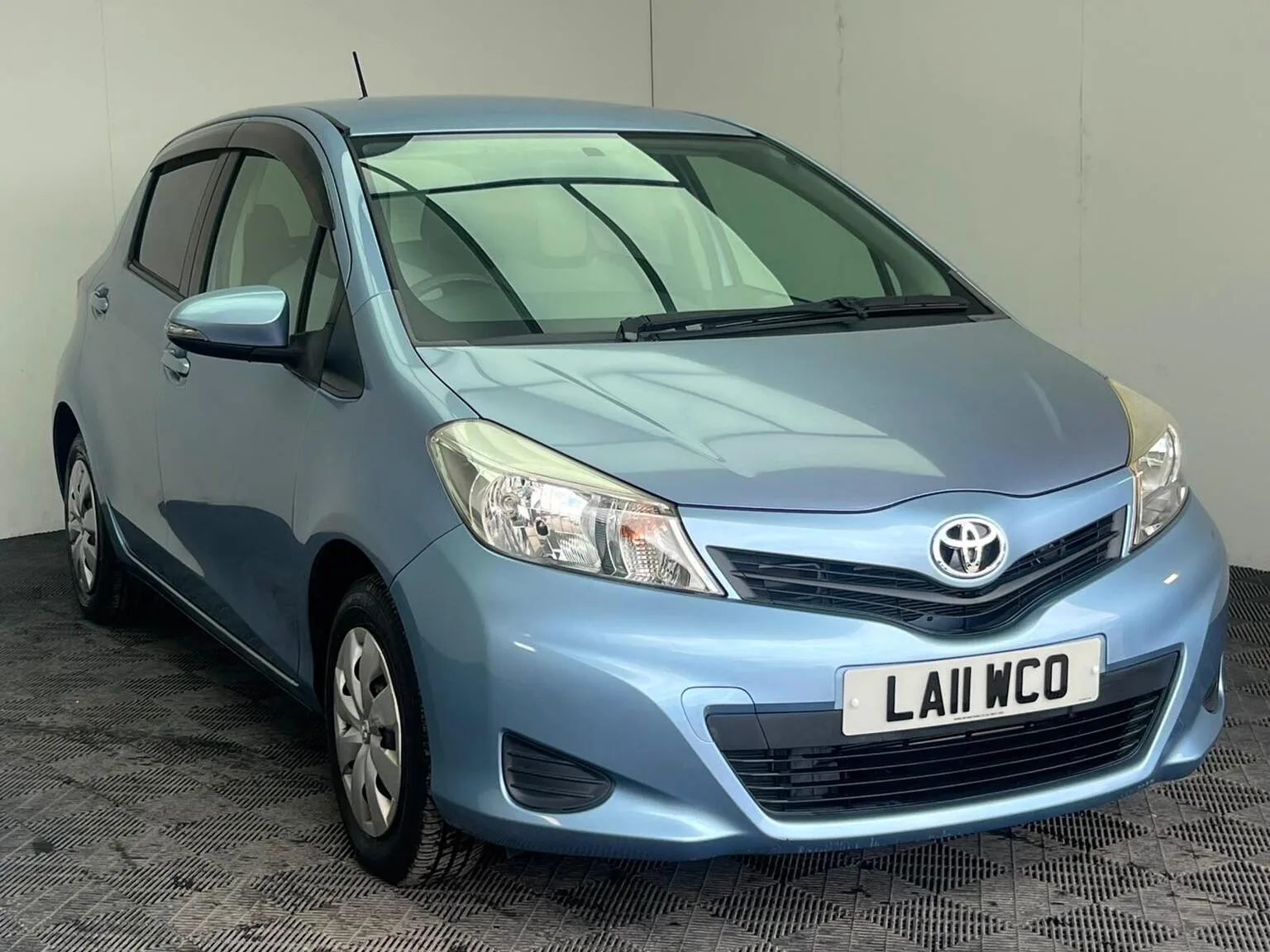 2011 Toyota Yaris 1.33 Dual VVT-i TR Multidrive S Euro 5 5dr