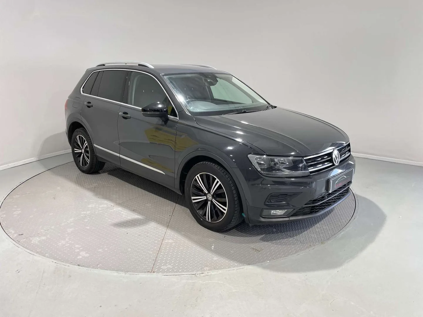 2018 Volkswagen Tiguan 2.0 Tiguan SE Nav TDI BlueMotion Technology 4Motion Semi-Auto 4WD 5dr