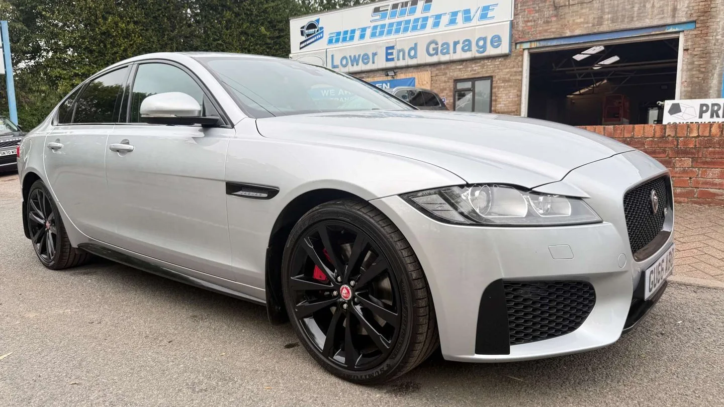 2016 Jaguar XF 3.0 XF V6 S D Auto 4dr