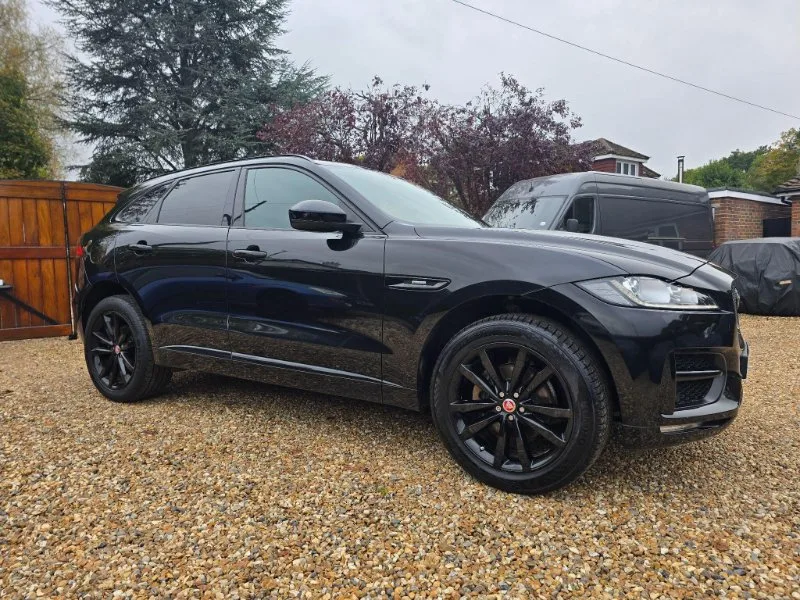 2017 Jaguar F-Pace 2.0 D180 R-Sport Auto AWD Euro 6 (s/s) 5dr