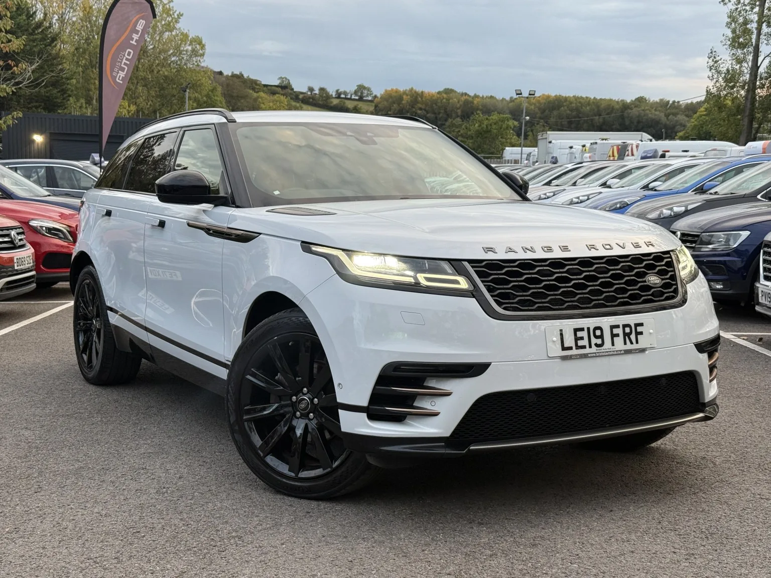 2019 Land Rover Range Rover Velar 2.0 D240 R-Dynamic SE ULEZ Diesel Automatic 5 Door
