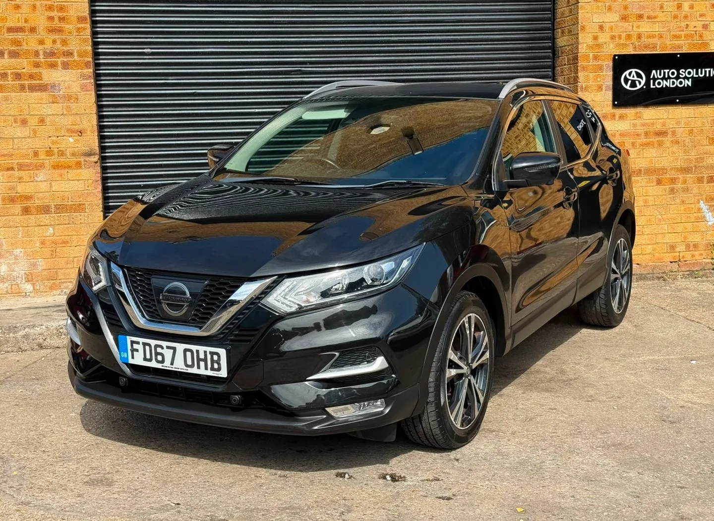 2017 Nissan Qashqai 1.2 DIG-T N-Connecta SUV 5dr Petrol XTRON Euro 6