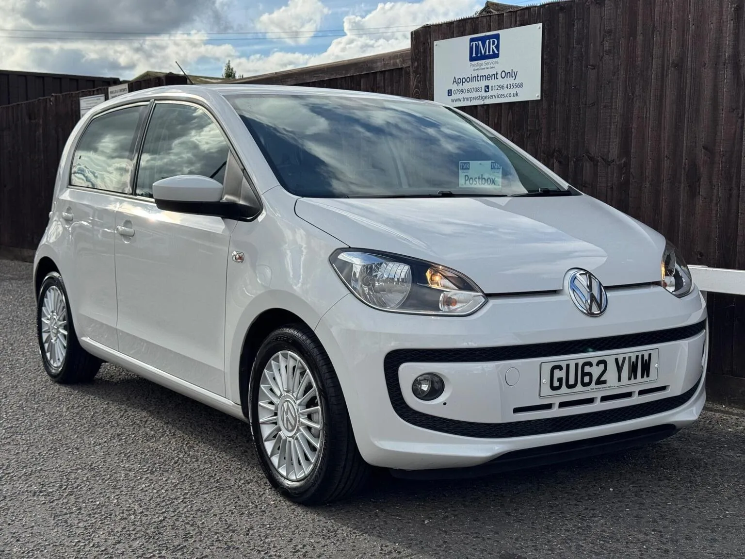 2012 Volkswagen Up! 1.0 BlueMotion Tech High up! Euro 5 (s/s) 5dr