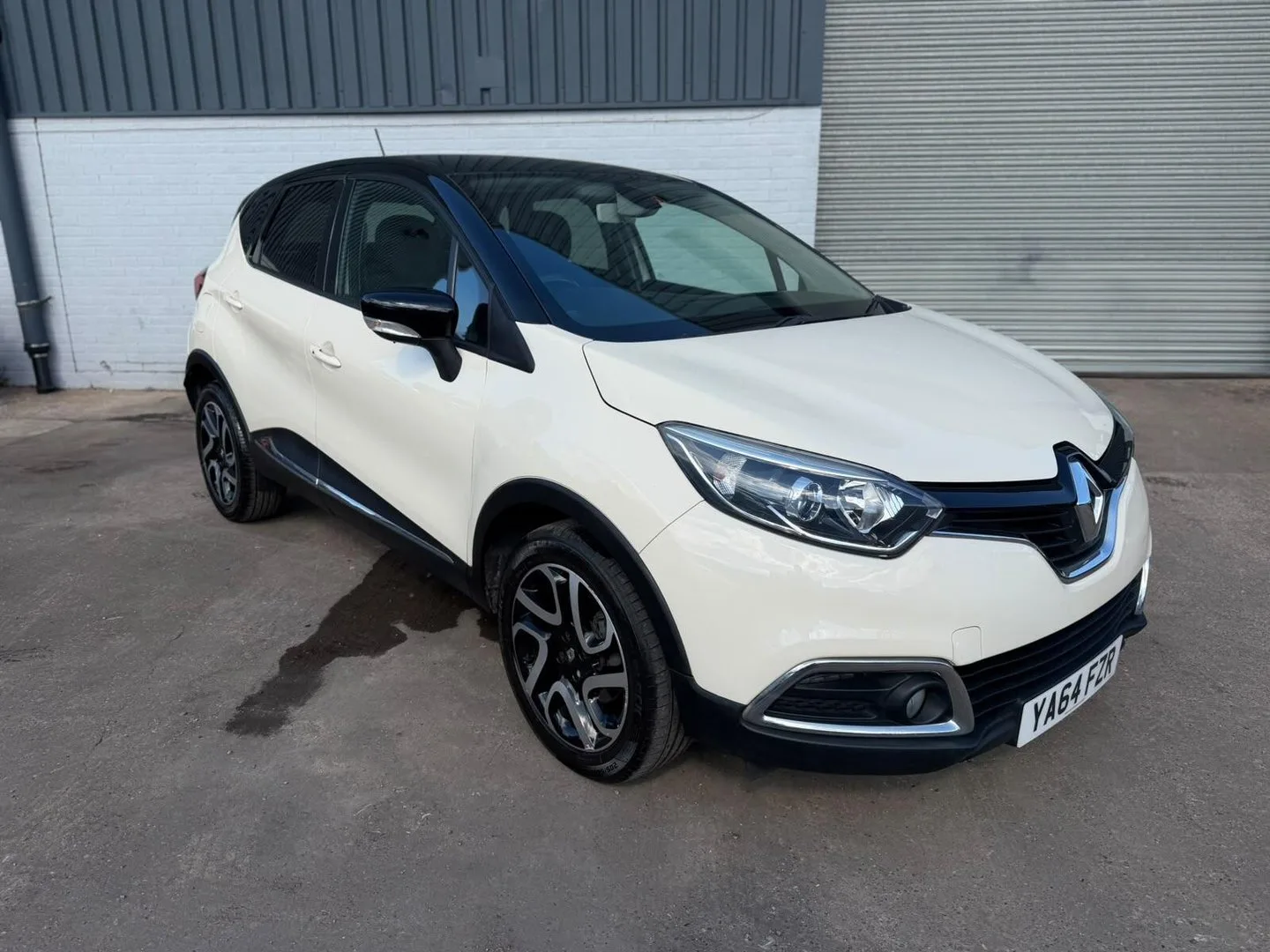 2015 Renault Captur 1.5 dCi ENERGY Dynamique S MediaNav Euro 5 (s/s) 5dr