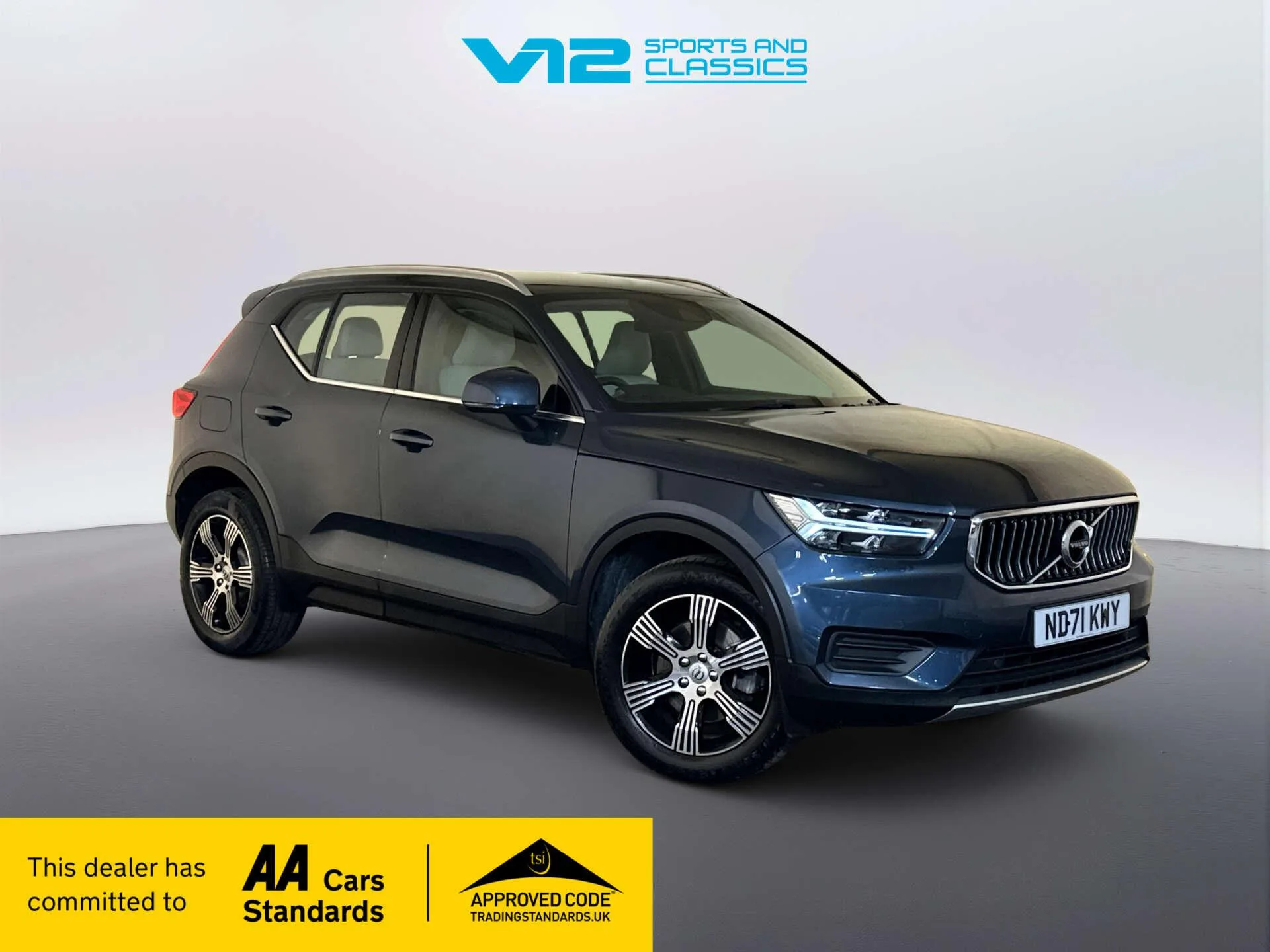 2021 Volvo XC40 2.0 B4 MHEV Inscription SUV 5dr Petrol Hybrid Auto Euro 6 (s/s) (197 ps)