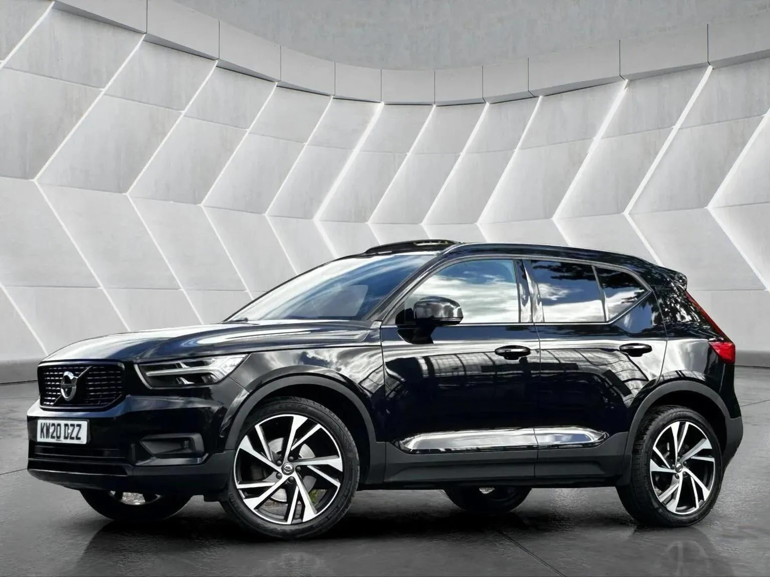 2020 Volvo Xc40 2.0 T5 R-Design Pro Auto AWD Euro 6 (s/s) 5dr