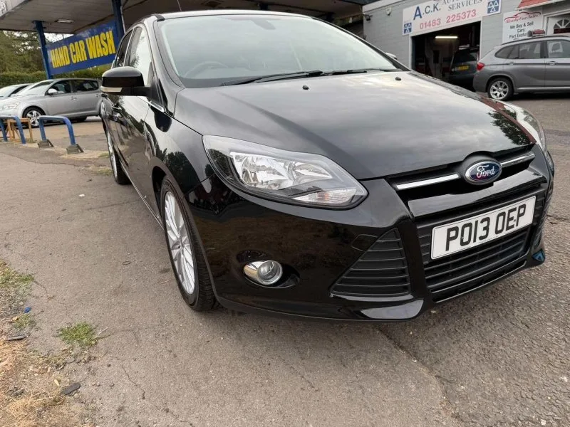 2013 Ford Focus 1.0T EcoBoost Zetec Euro 5 (s/s) 5dr