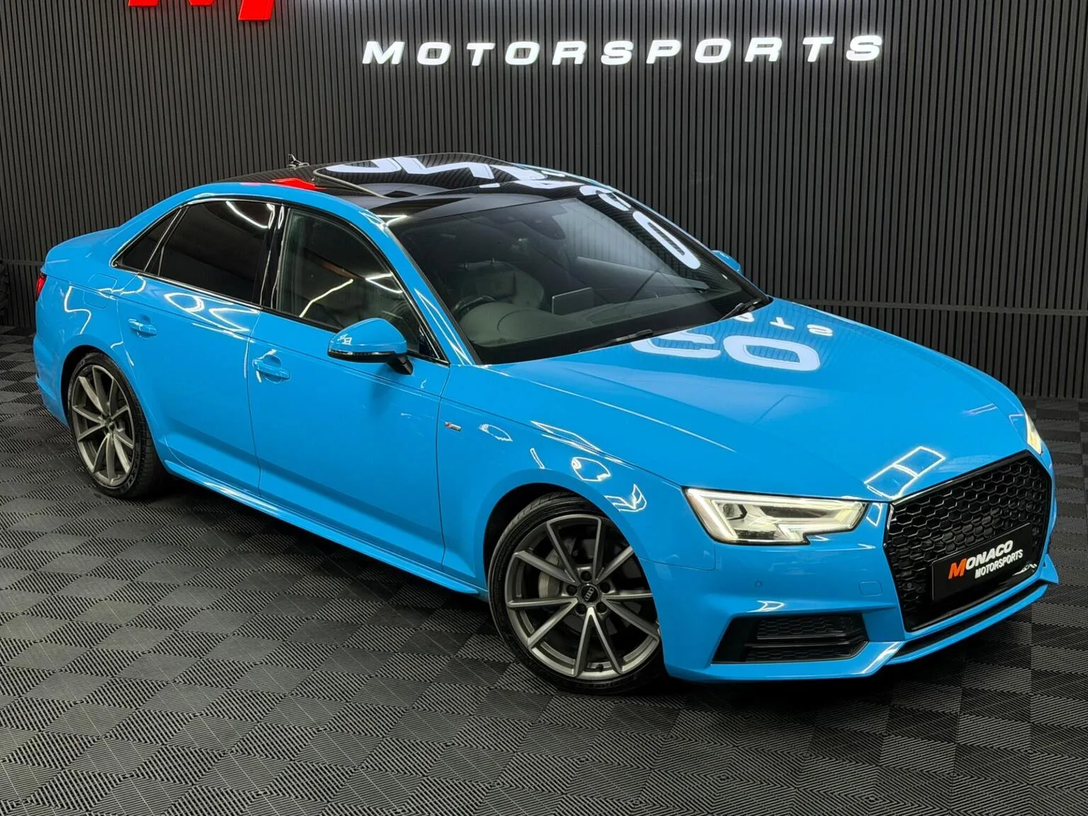 2017 Audi A4 2.0 TDI S line S Tronic quattro Euro 6 (s/s) 4dr