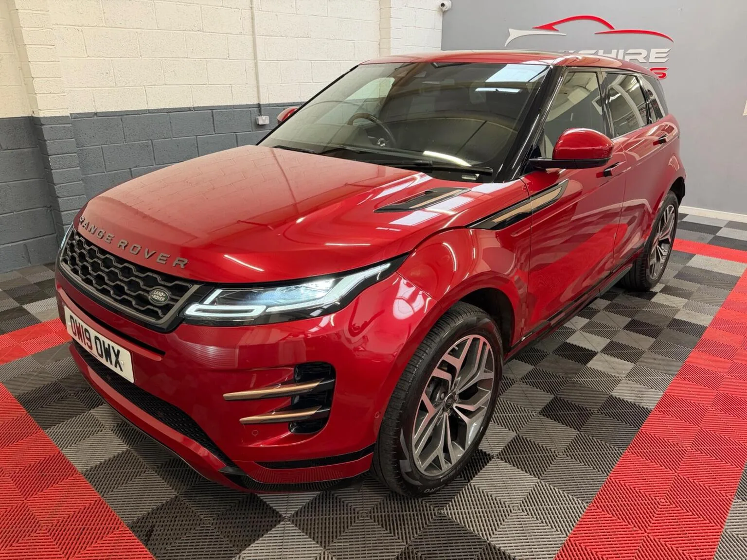 2019 Land Rover Range Rover Evoque 2.0 D180 R-Dynamic HSE Auto 4WD Euro 6 (s/s) 5dr