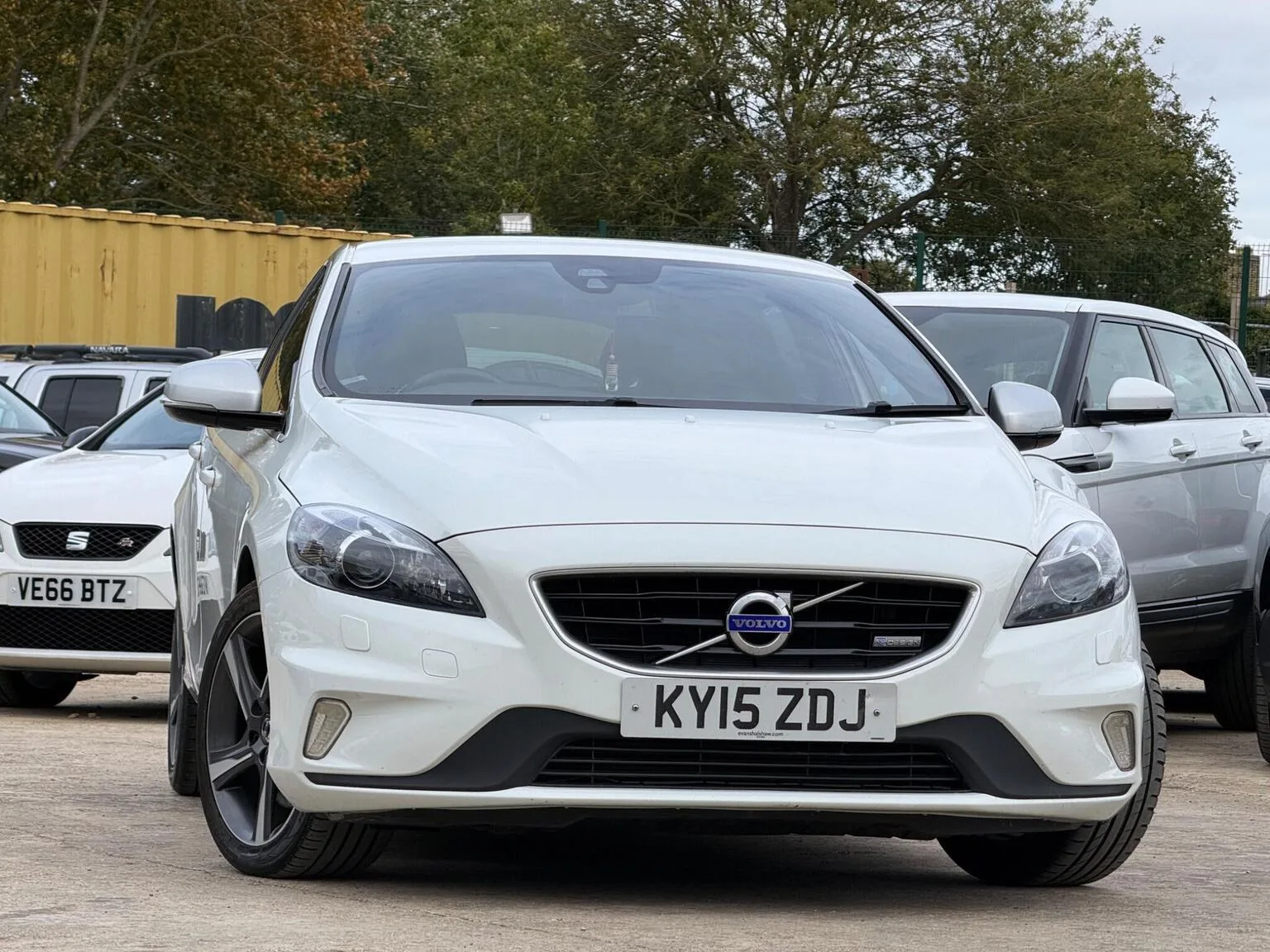 2015 Volvo V40 2.0 D4 R-Design Lux Nav Geartronic Euro 6 (s/s) 5dr