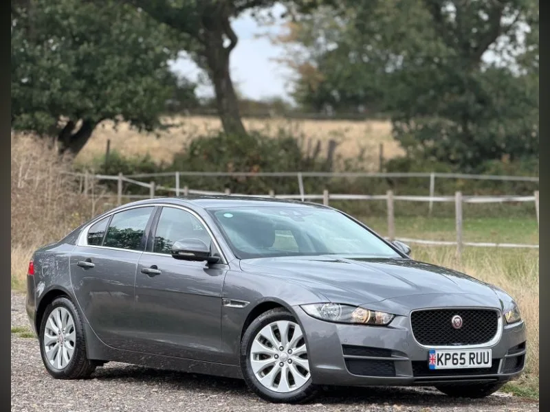 2015 Jaguar XE 2.0d Prestige Auto Euro 6 (s/s) 4dr