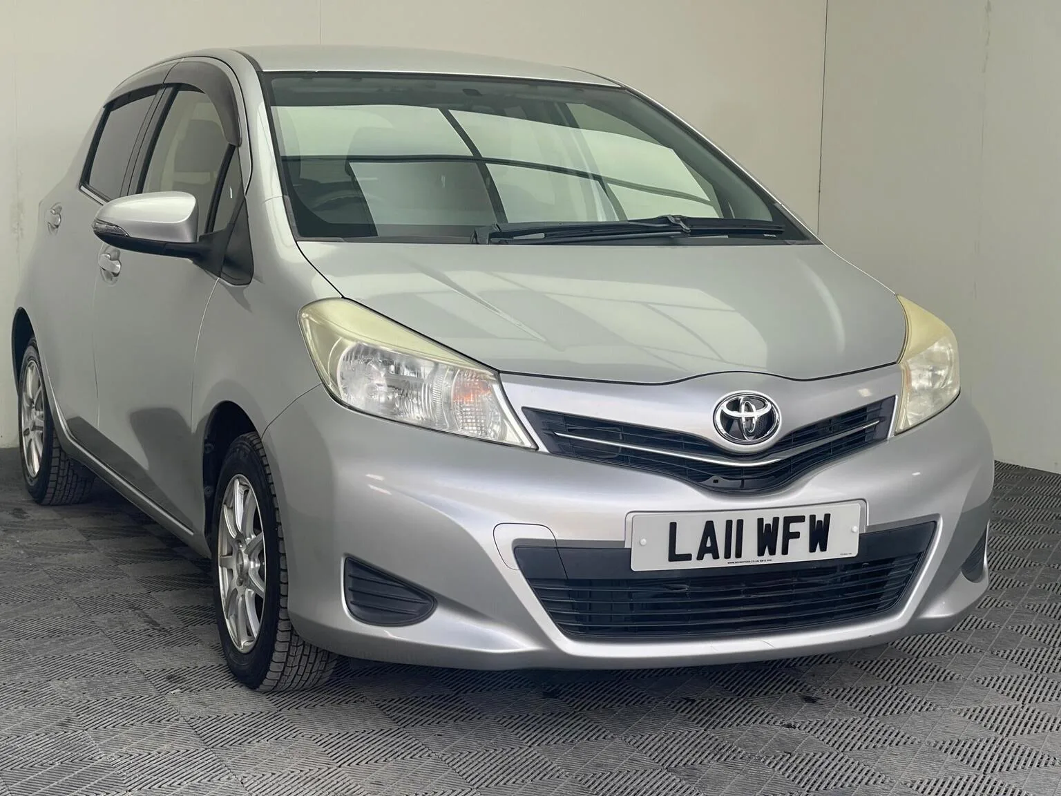 2011 Toyota Yaris 1.33 Dual VVT-i TR Multidrive S Euro 5 5dr
