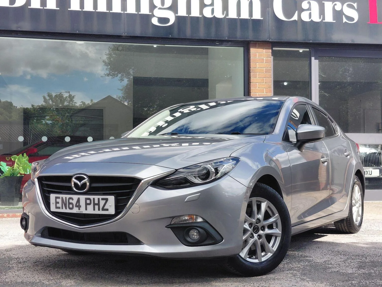 2015 Mazda Mazda3 2.0 SKYACTIV-G SE-L Nav Fastback Euro 5 (s/s) 4dr