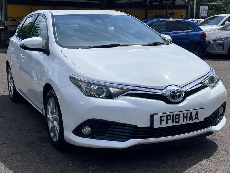2018 Toyota Auris 1.8 VVT-h Icon Tech CVT Euro 6 (s/s) 5dr