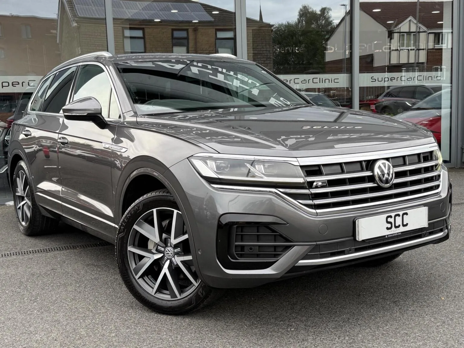 2018 Volkswagen Touareg 3.0 TDI V6 R-Line Tiptronic 4Motion Euro 6 (s/s) 5dr