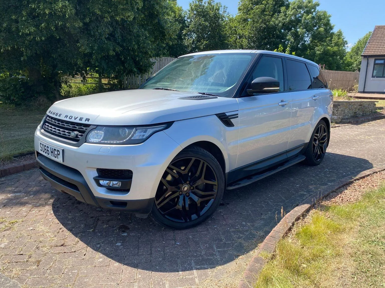 2017 Land Rover Range Rover Sport 3.0 SD V6 HSE Dynamic Auto 4WD Euro 6 (s/s) 5dr