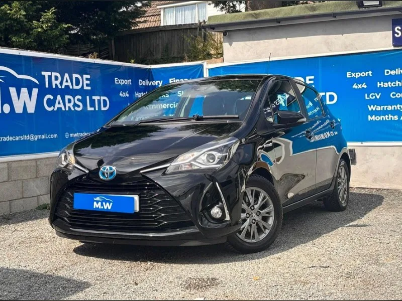 2018 Toyota Yaris 1.5 VVT-h Icon E-CVT Euro 6 (s/s) 5dr