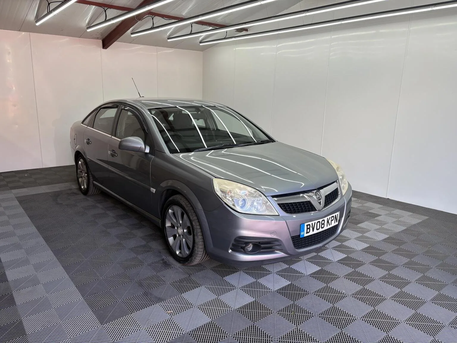 2008 Vauxhall Vectra 1.8 VVT Exclusiv 5dr