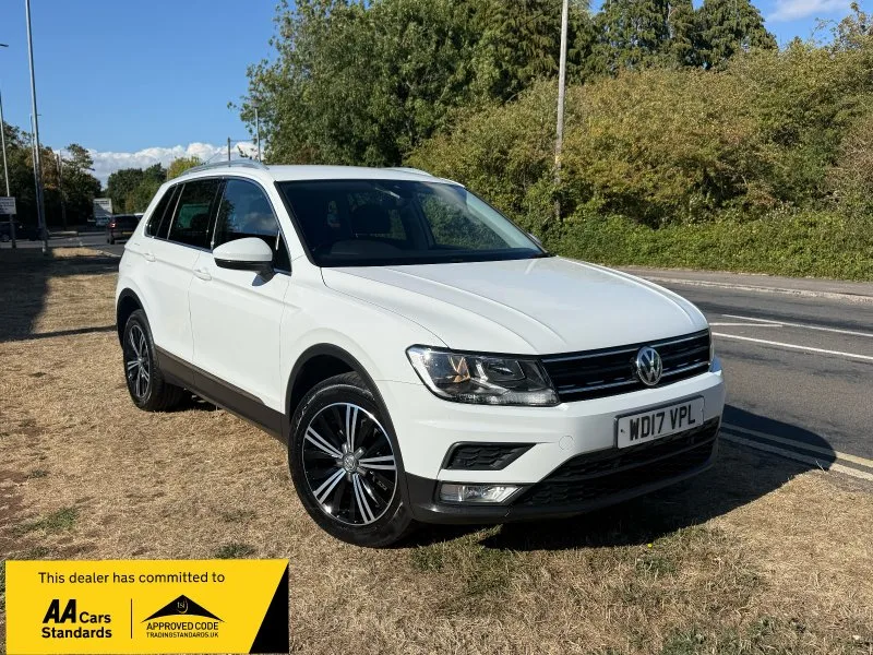 2017 Volkswagen Tiguan 2.0 TDI BlueMotion Tech SE Navigation SUV 5dr Diesel Manual 4Motion Euro 6 (s/s) (150 ps) TIDY CAR