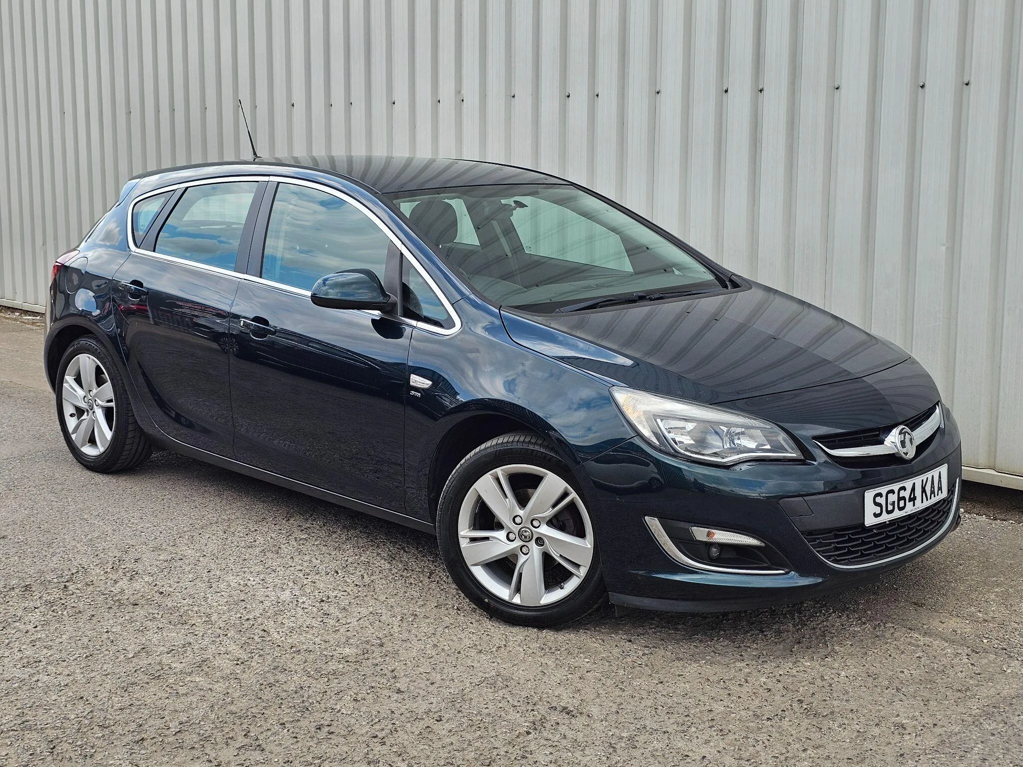 2014 Vauxhall Astra 1.4 16v SRi Euro 5 5dr