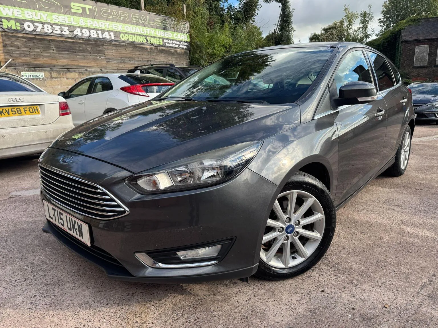 2015 Ford Focus 1.6 TDCi Titanium Euro 5 (s/s) 5dr