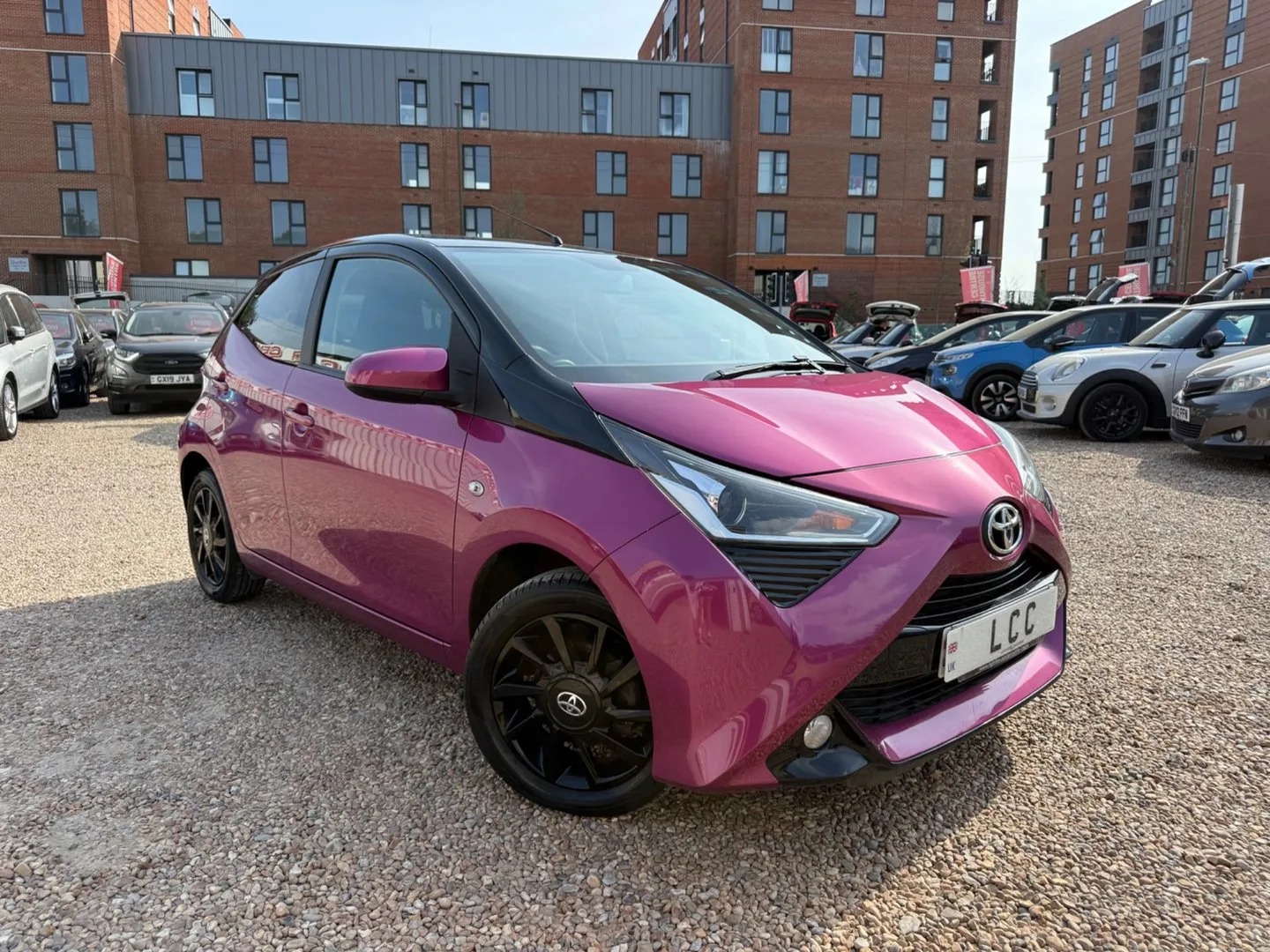 2019 Toyota Aygo VVT-I X-CITE.5 TOYOTA SERVICES.REVERSING CAMERA.A/C..1 PREVIOUS OWNER