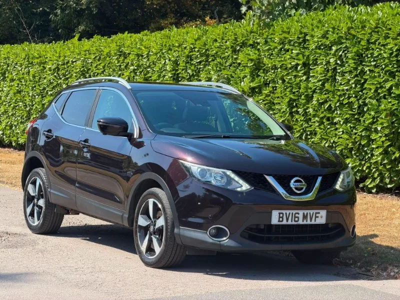 2016 Nissan Qashqai 1.5 dCi N-Connecta 2WD Euro 6 (s/s) 5dr