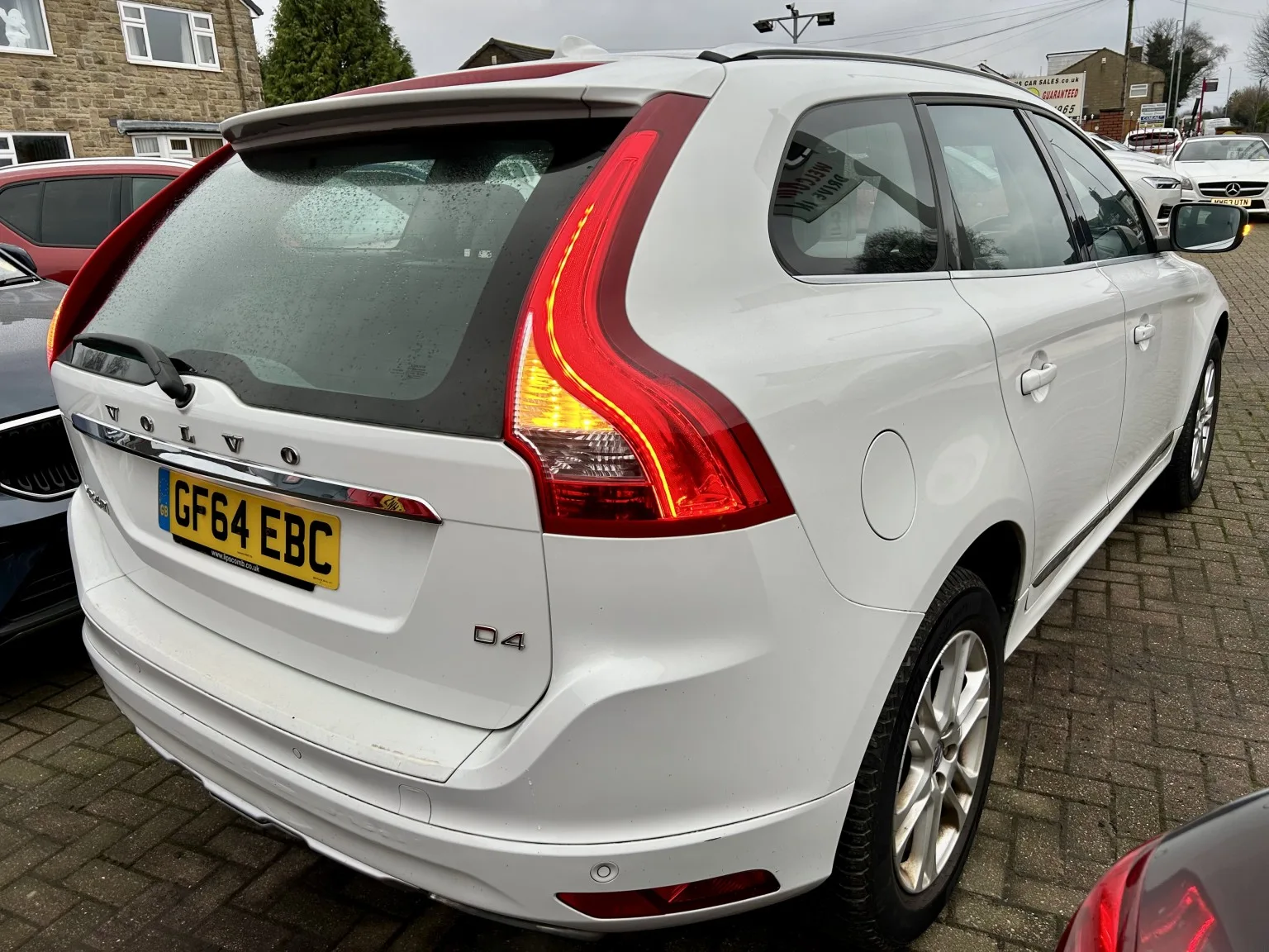 2014 Volvo Xc60 2.0 SE LUX D4