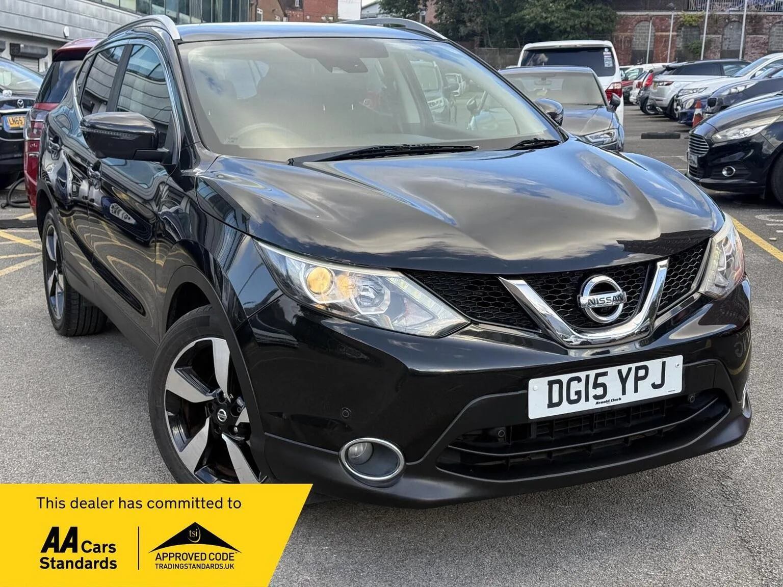 2015 Nissan Qashqai 1.5 dCi n-tec+ 2WD Euro 5 (s/s) 5dr